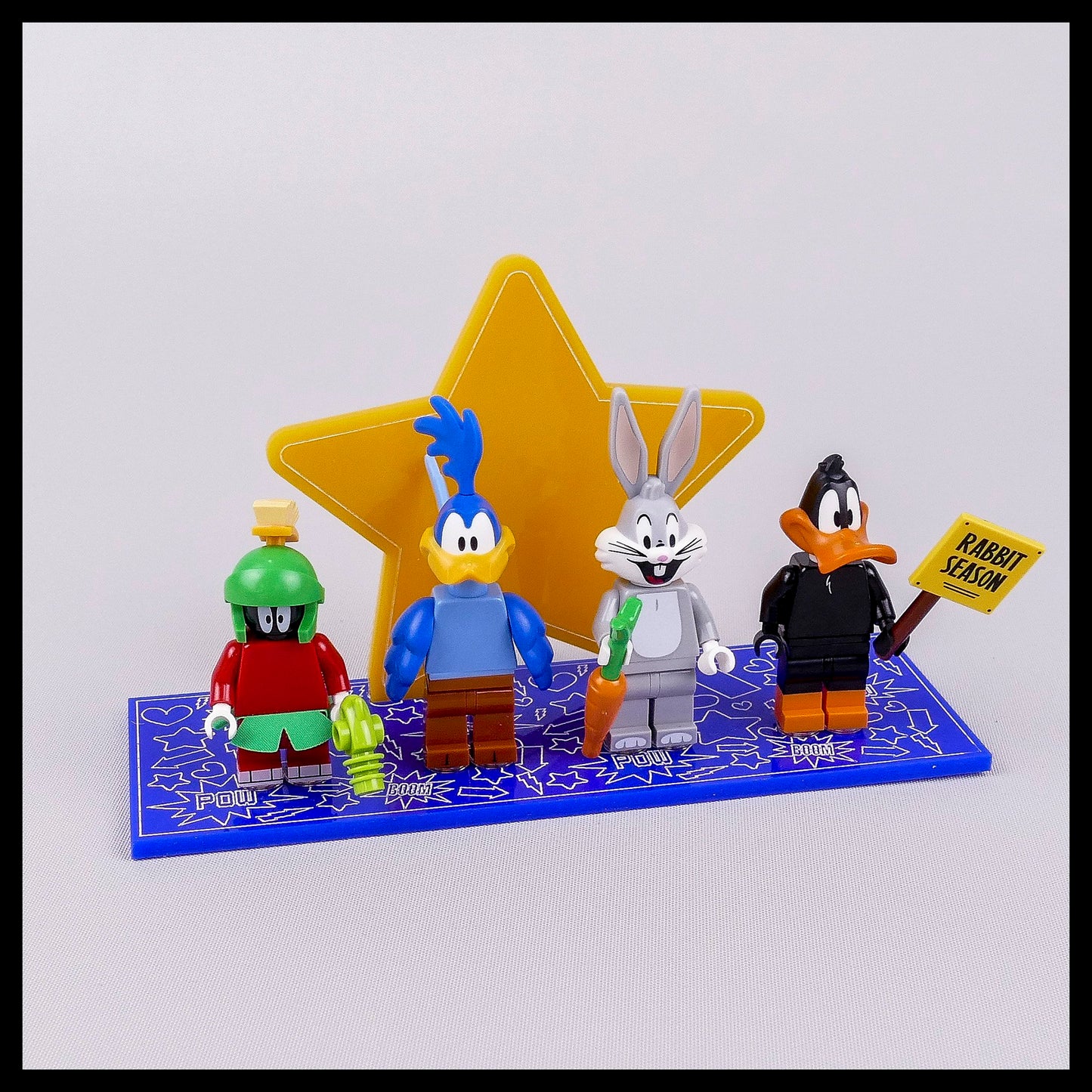 Star Minifigure Display stand for LEGO Looney Tunes