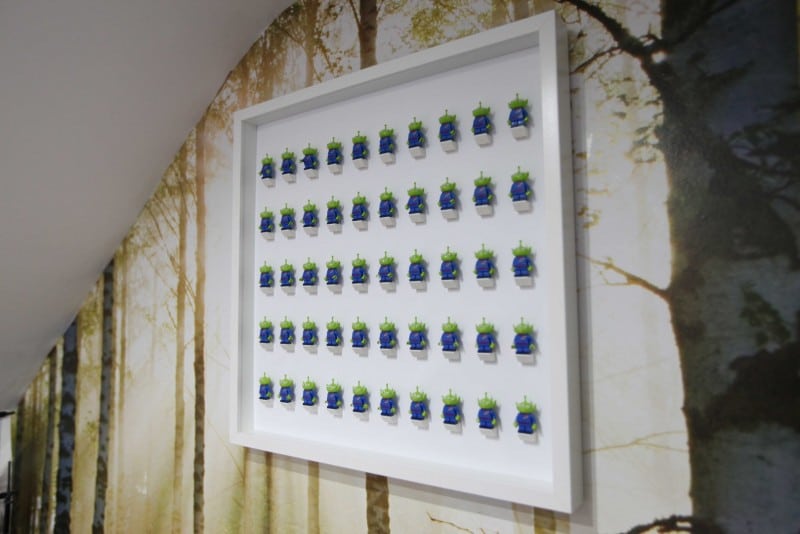 Solid Whitecm Acrylic Minifigure Insert