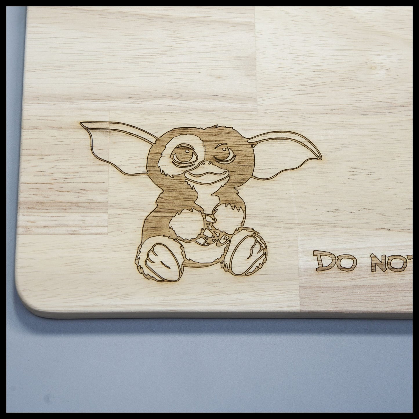 Gizmo Chopping Board