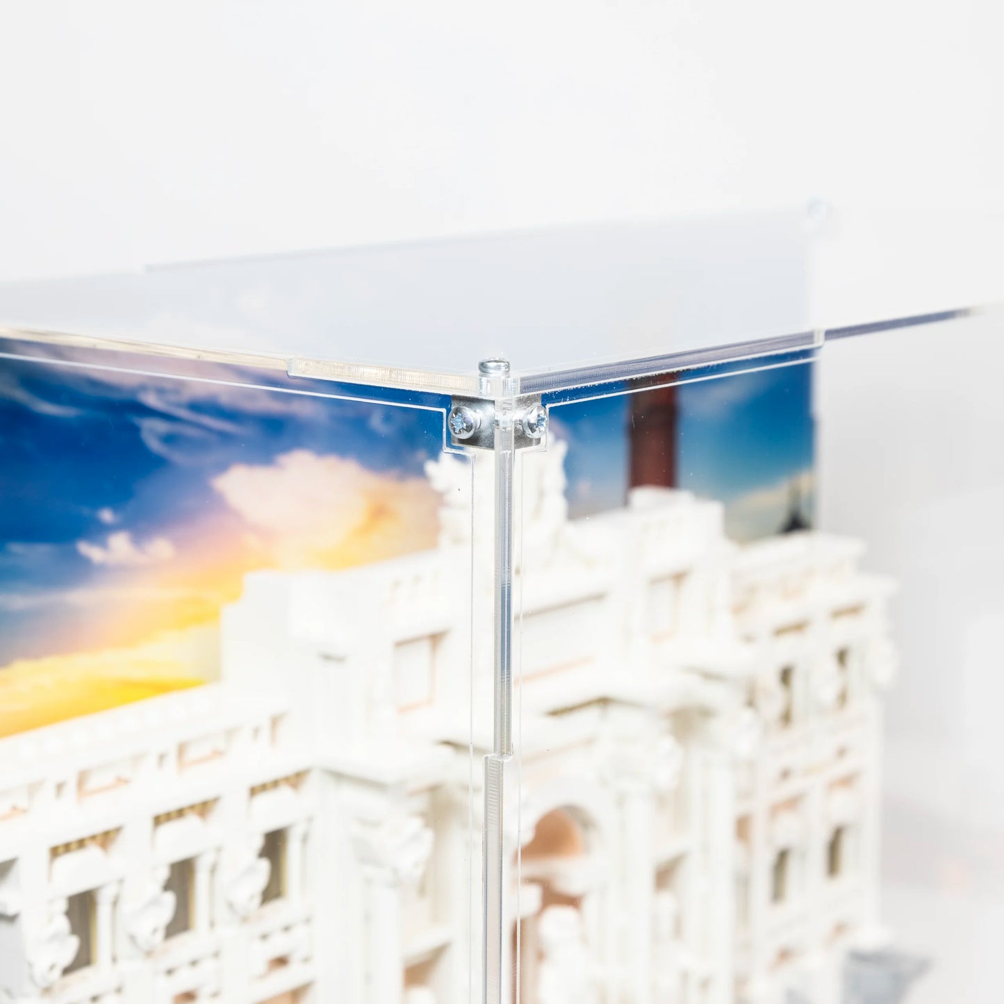 Premium Acrylic Display Case for LEGO Trevi Fountain 21062