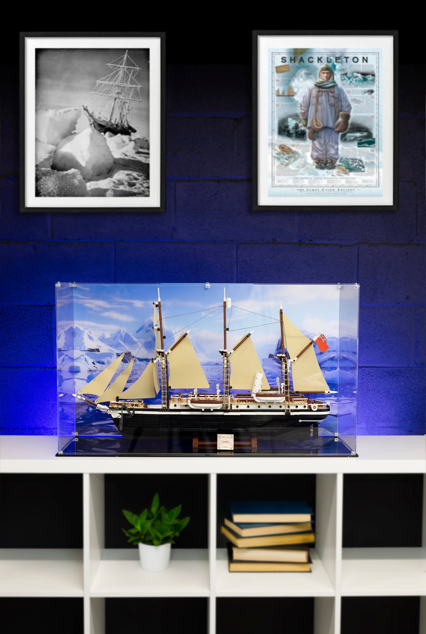 Acrylic Display Case for the LEGO The Endurance 10335 (Copy)