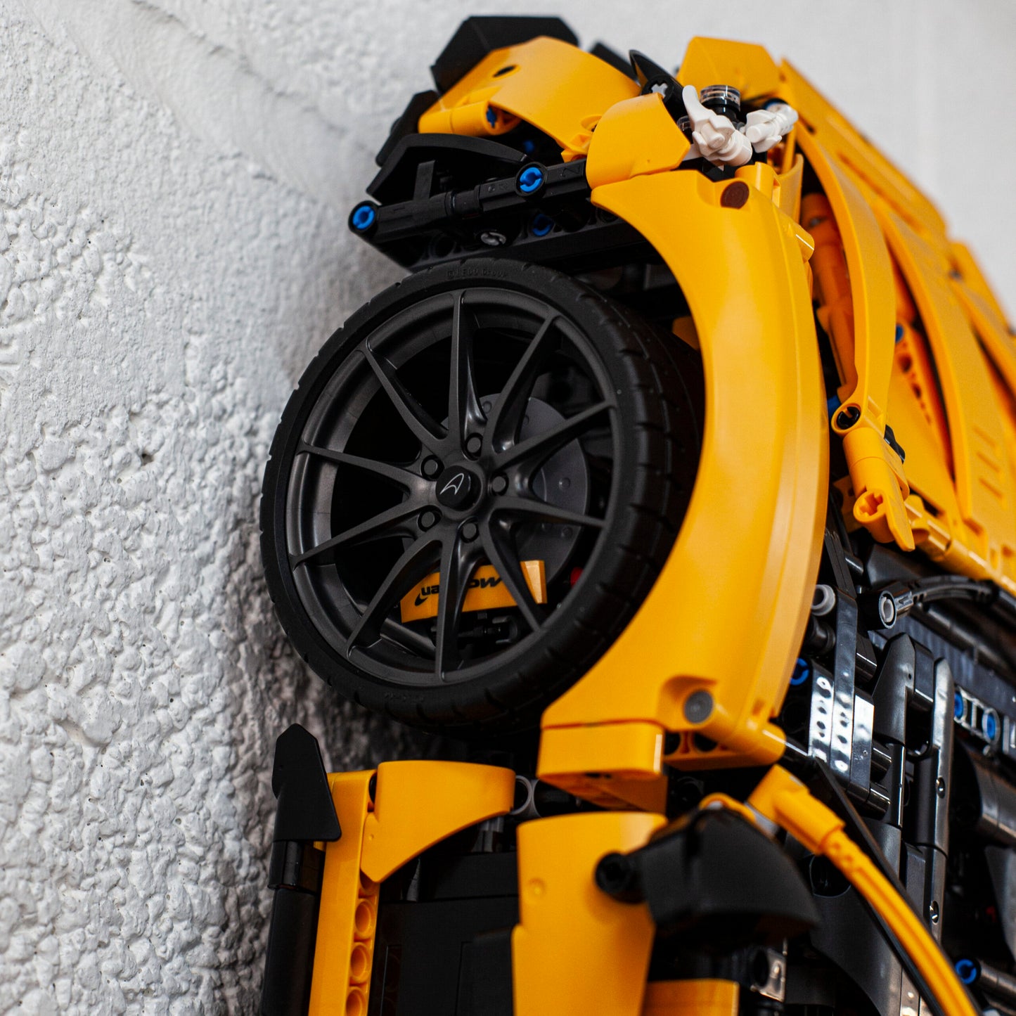 Wall mounted car stand For LEGO Technic™ McLaren P1™ 42172