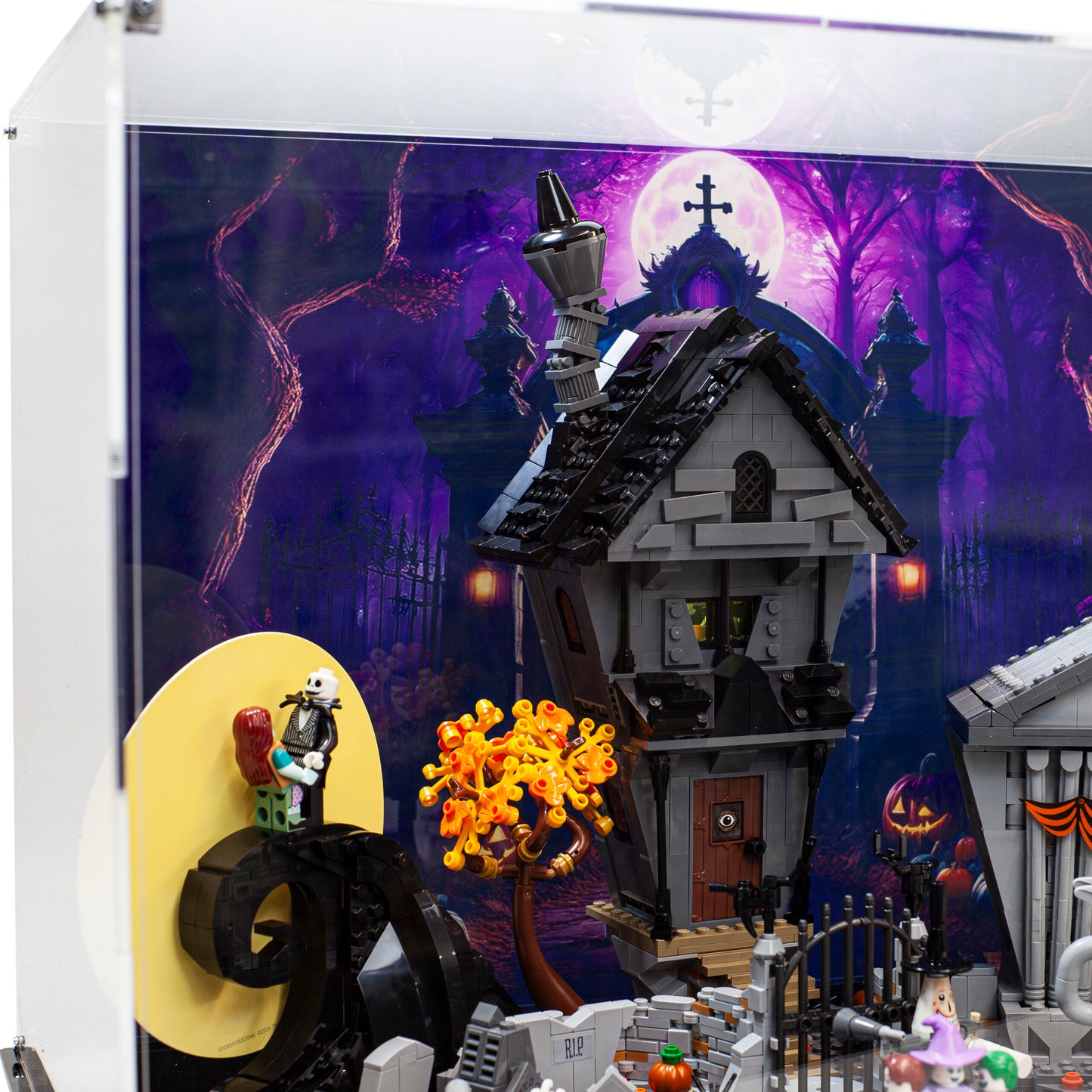 Premium Acrylic Display Case for LEGO The Nightmare Before Christmas 21351