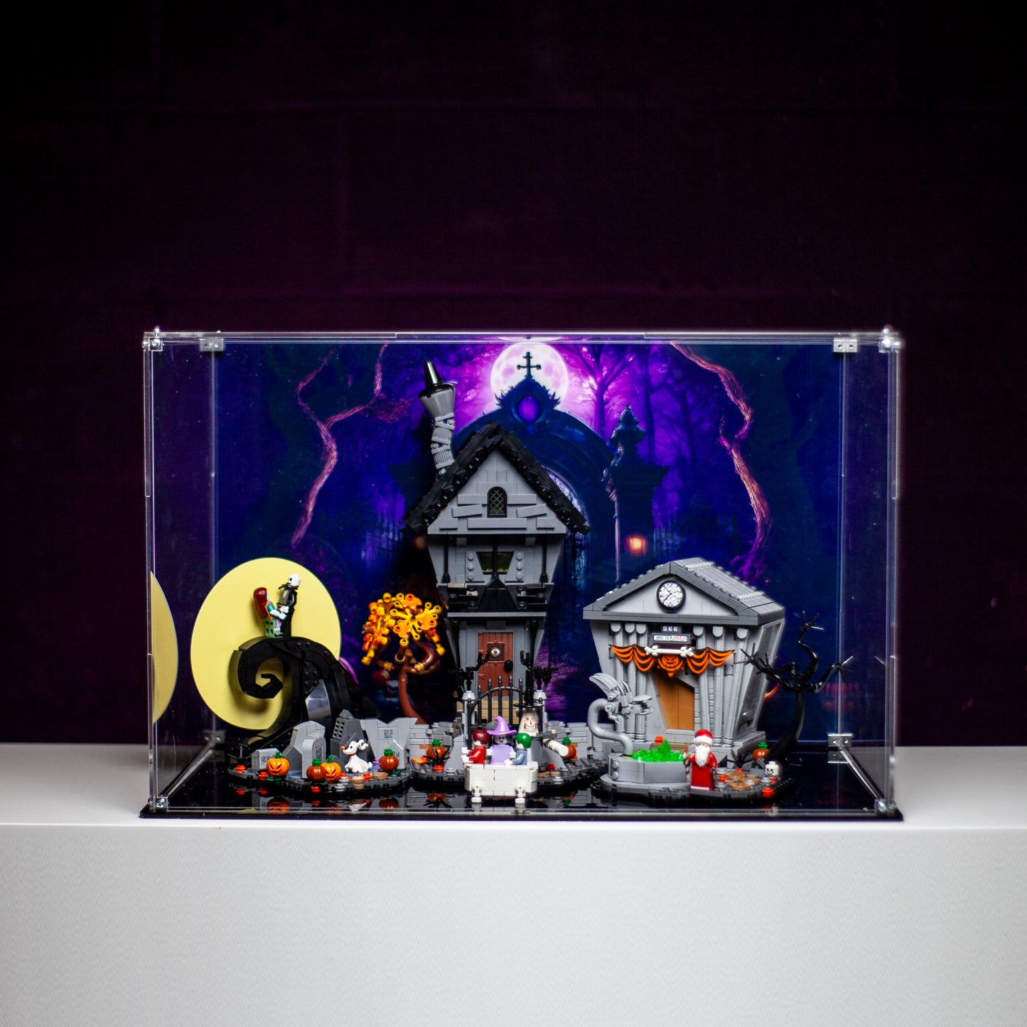 Premium Acrylic Display Case for LEGO The Nightmare Before Christmas 21351