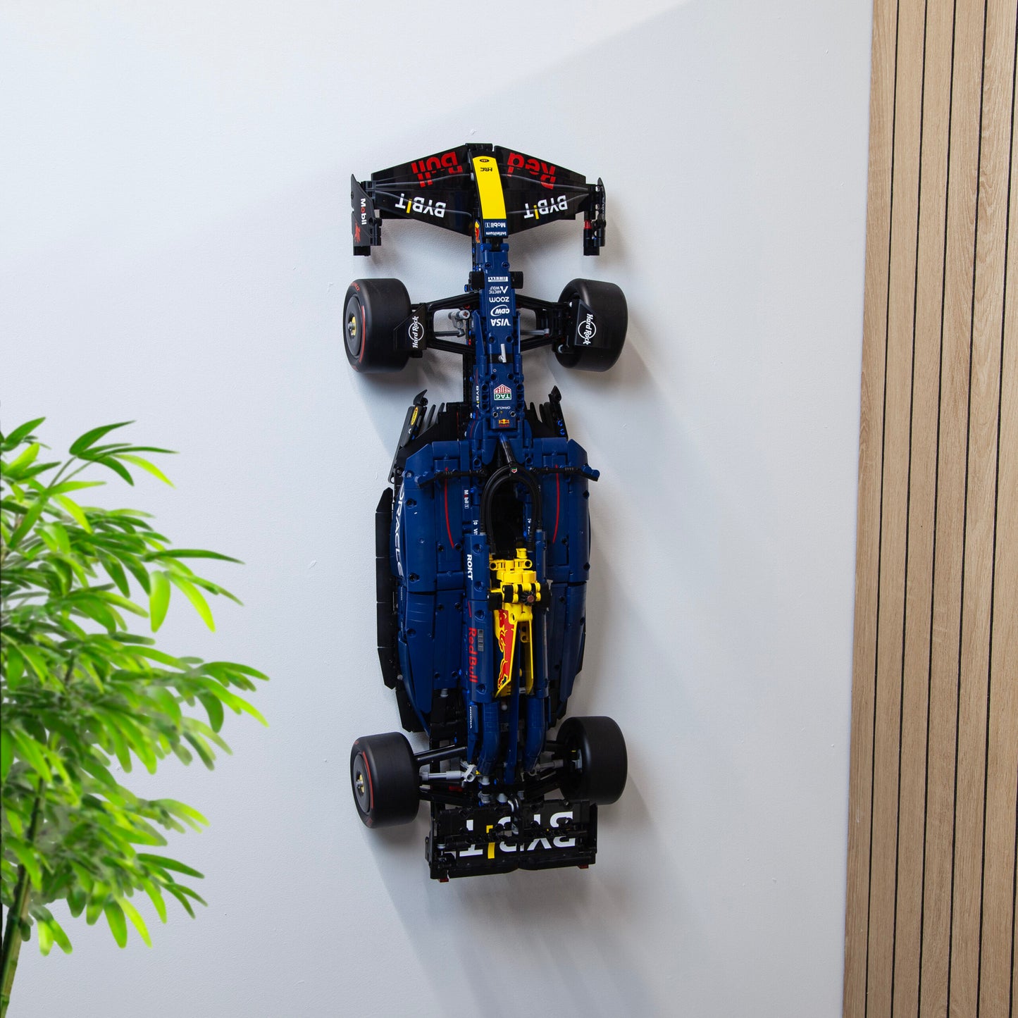 Wall mounted car stand For LEGO Technic™ Oracle Red Bull Racing RB20 F1 Car 42206