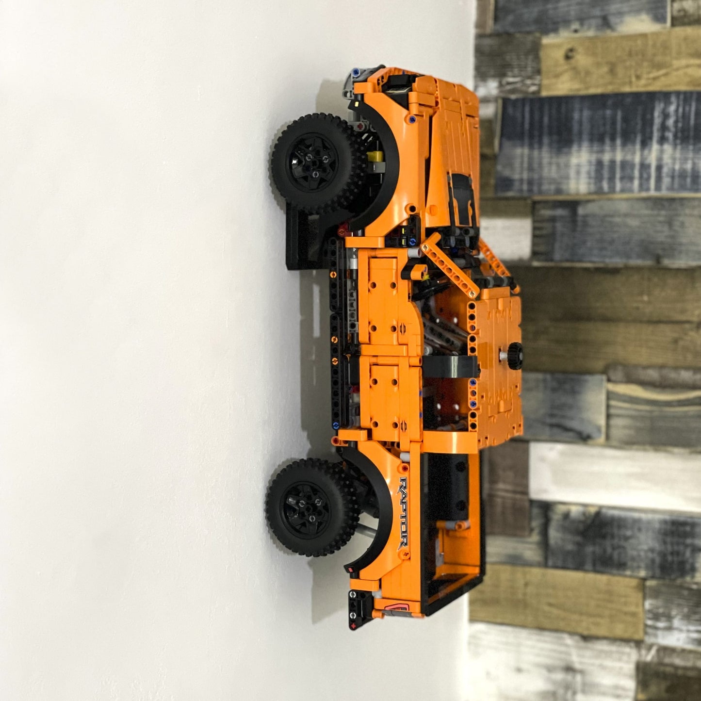 Wall mounted car stand For LEGO Technic Ford® F-150 Raptor 42126