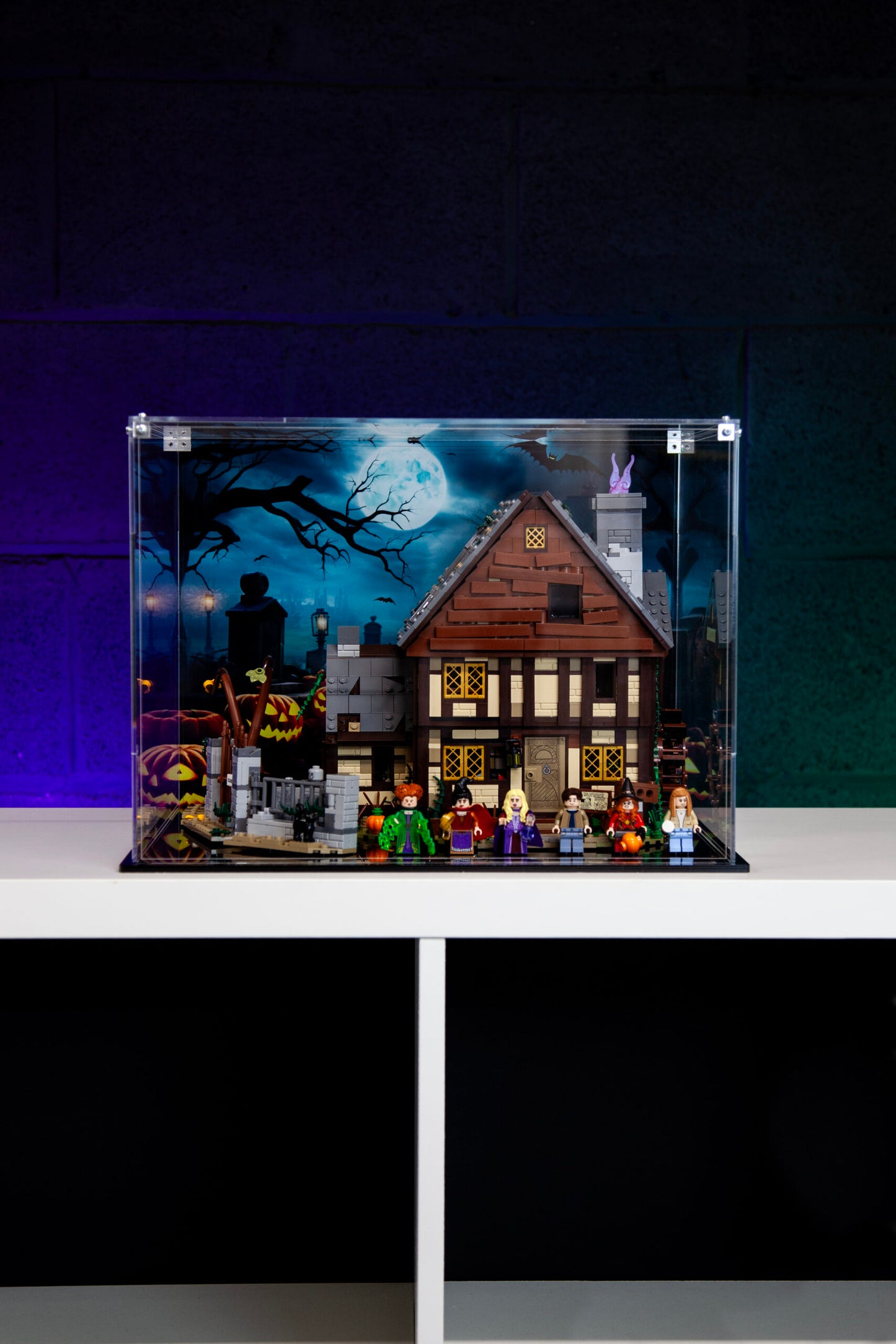 Acrylic Display Case for the LEGO® Disney Hocus Pocus: The Sanderson Sisters' Cottage 21341