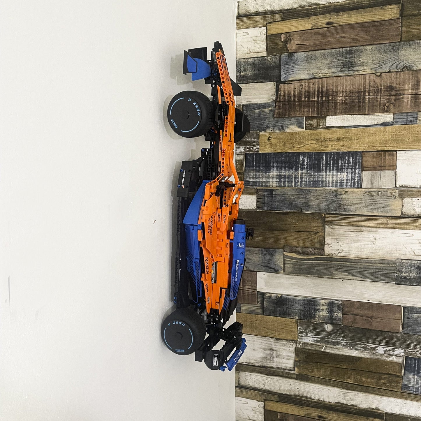Wall mounted car stand For LEGO McLaren Formula 1™ Race Car 42141