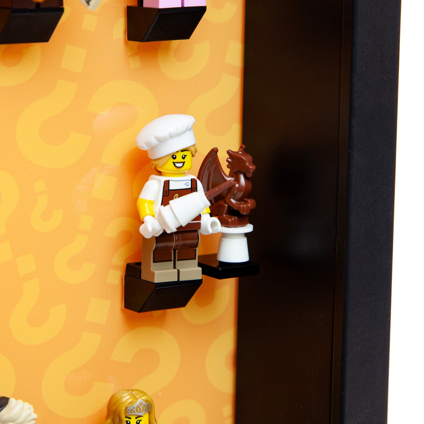Series 29 Minifigure Frame Insert