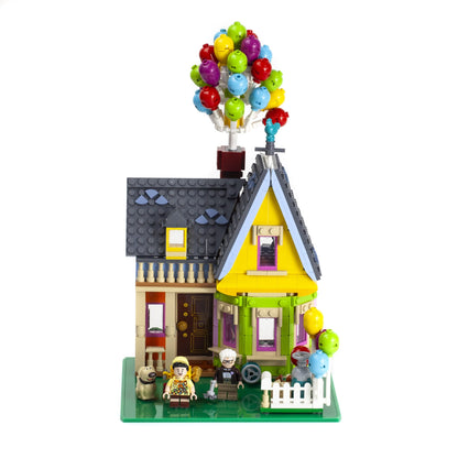 Acrylic Display Stand for the LEGO® ‘Up’ House 43217