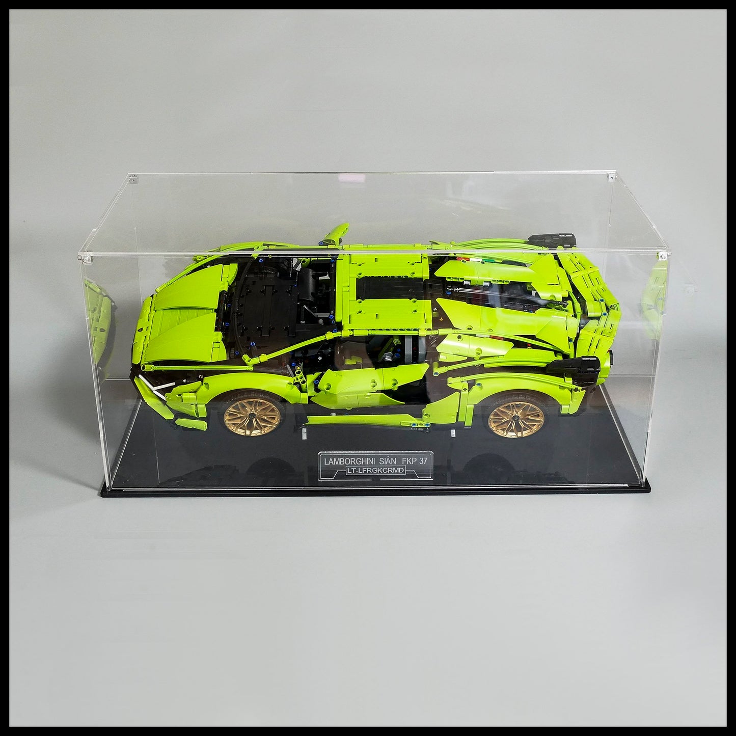 Acrylic Display Case for the LEGO Lamborghini Sián FKP 37 42115