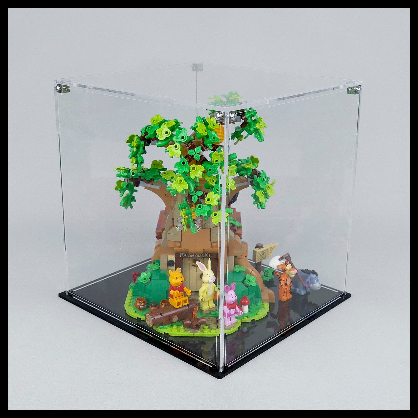 Acrylic Display Case for LEGO Winnie the Pooh 21326