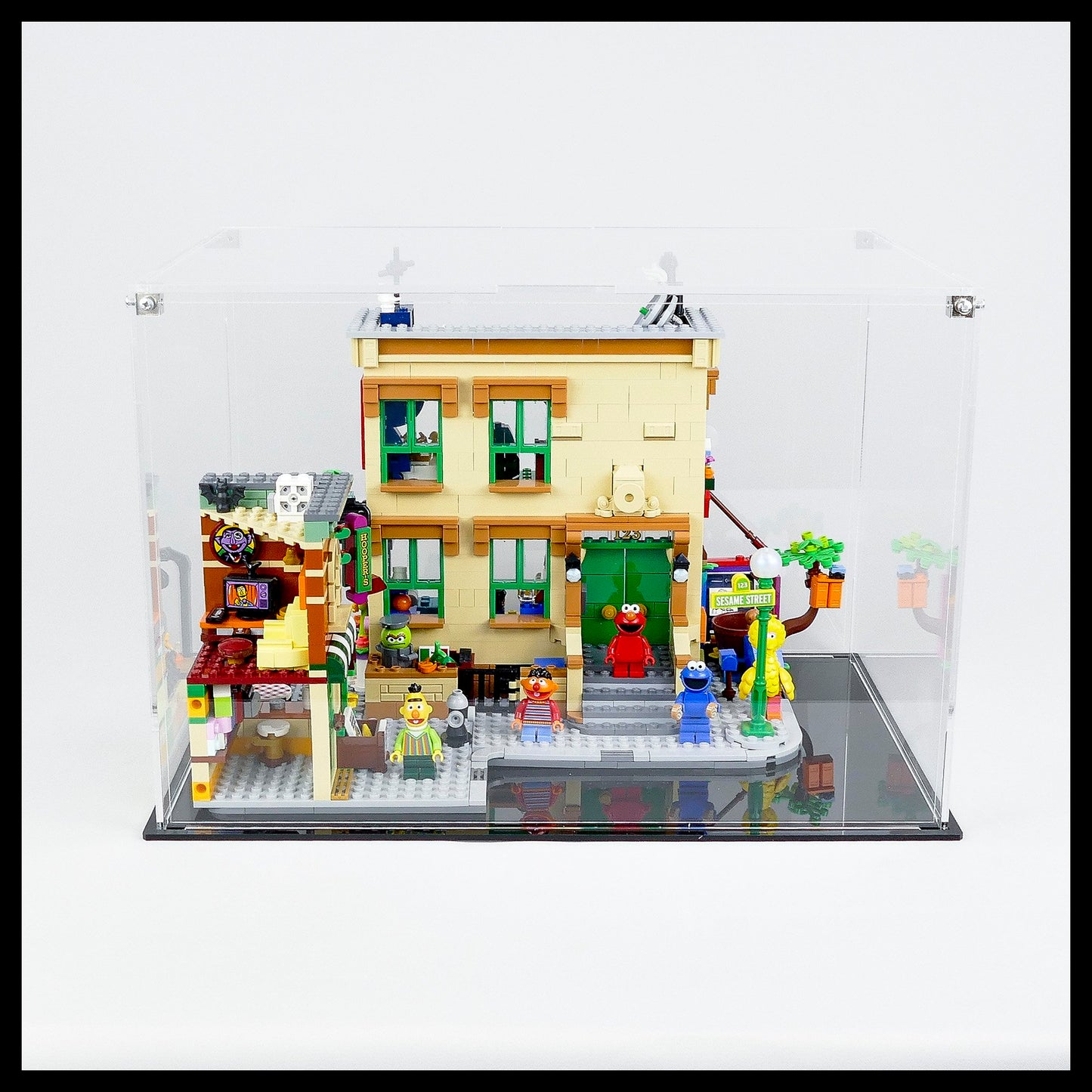 Acrylic Display Case For LEGO 123 Sesame Street (21324)