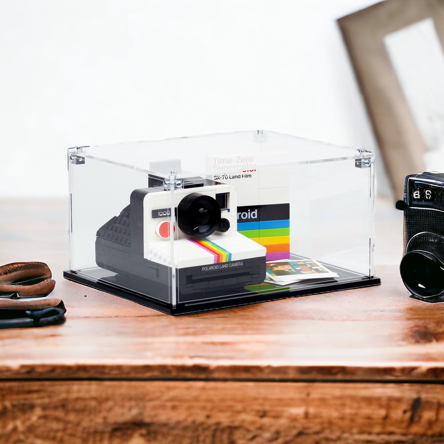 Acrylic Display Case for the LEGO Polaroid OneStep SX-70 Camera 21345
