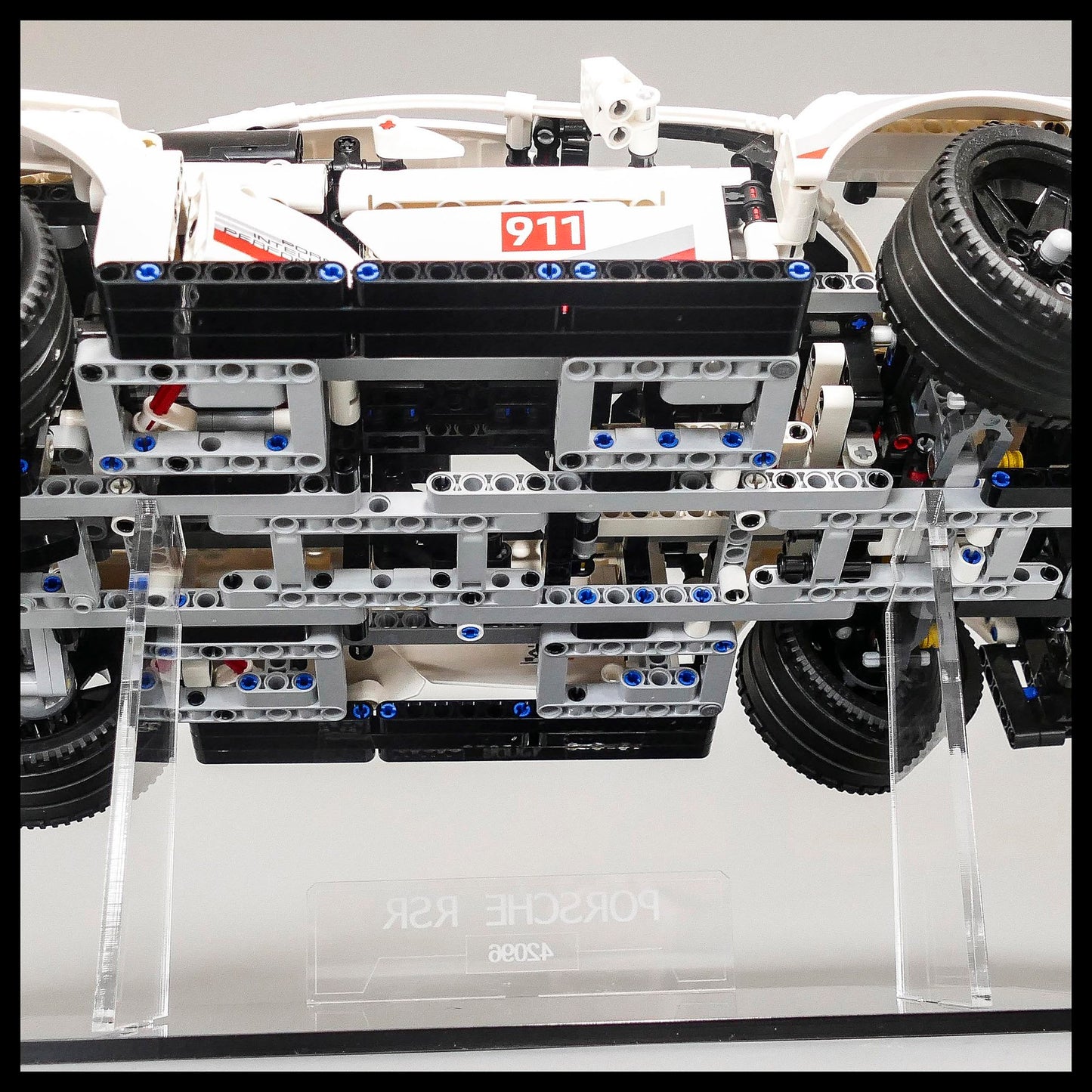 Acrylic Display Case for the  LEGO® Technic™ Porsche 911 RSR (42096)