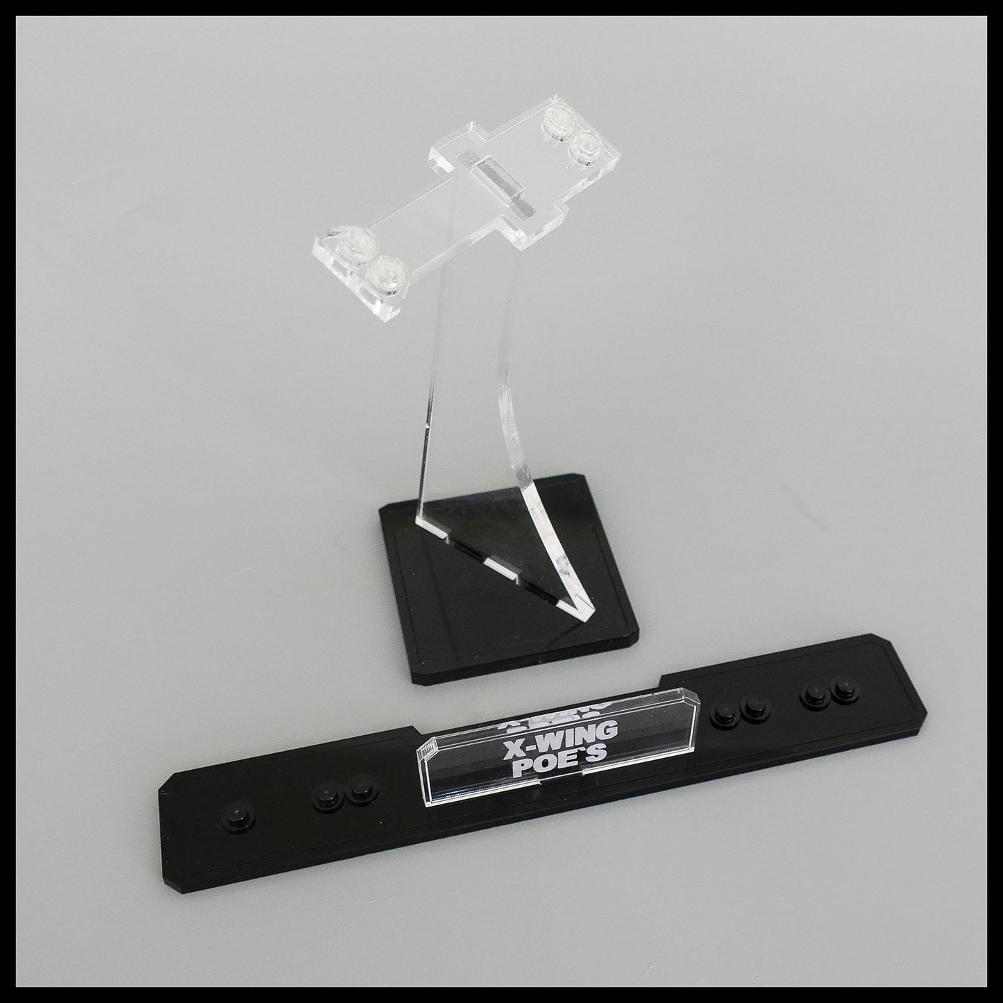Poe’s X-Wing Fighter Acrylic Display Stand 75102